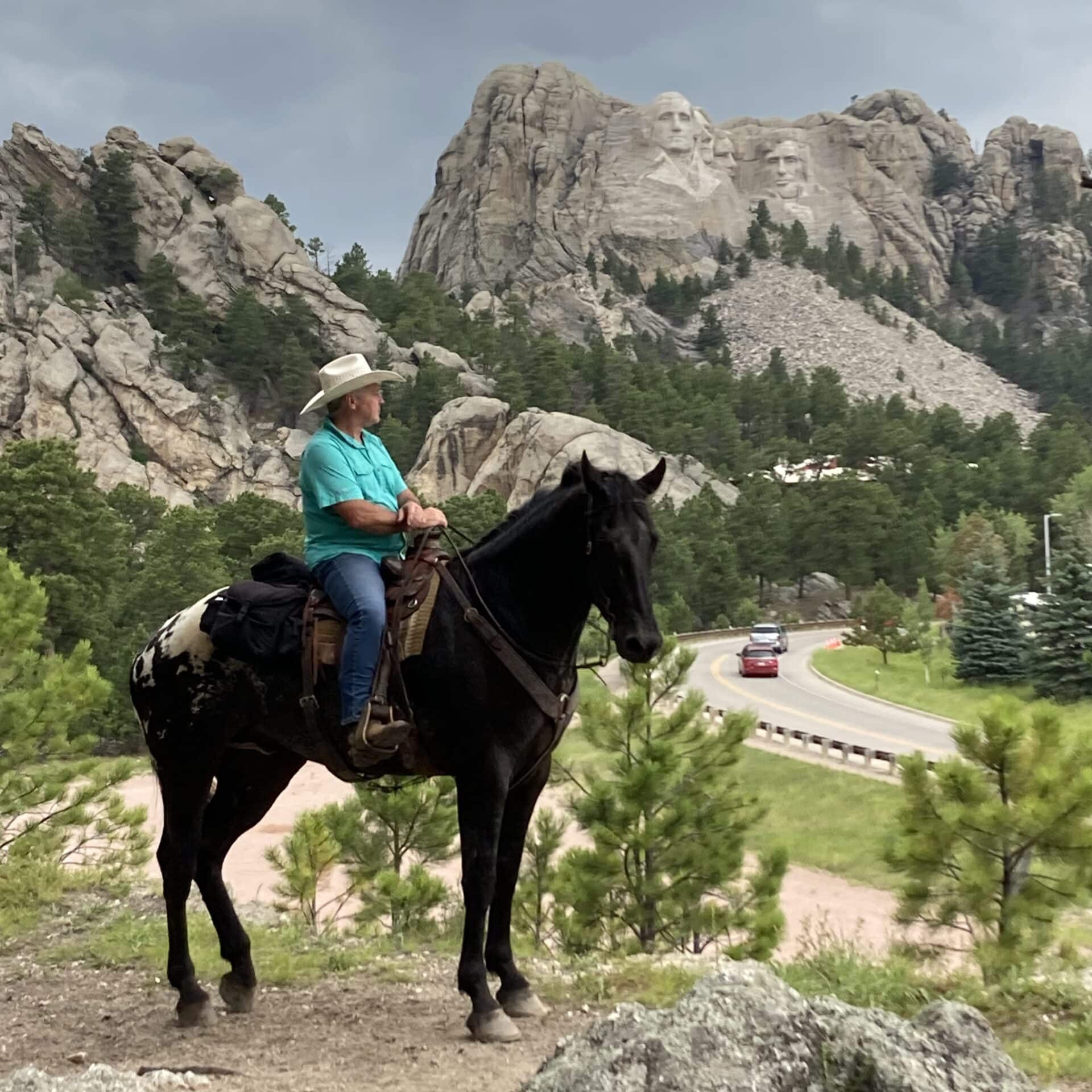 120904105_675818346396955_9125596488070131155_n